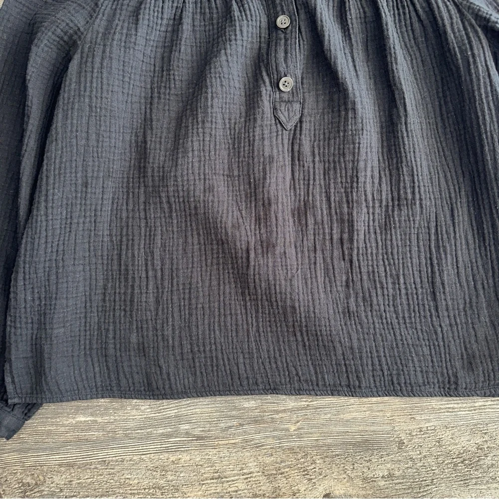 J. CREW black soft gauze Fresco top XL